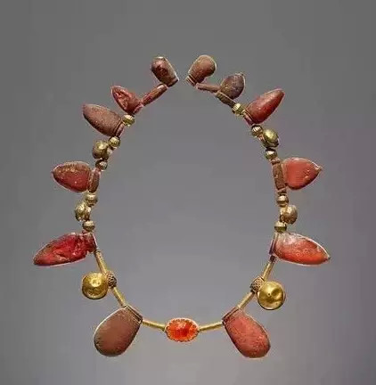 宝石|绝了——古墓出土的那些珠宝