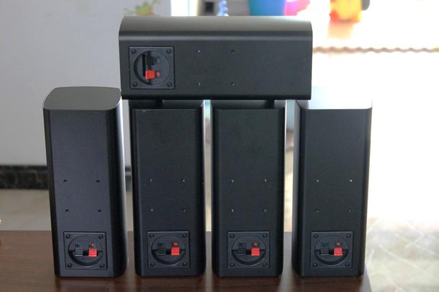 数据库|没布线怎么办？ HISLEY（嘿犀力）无线客厅影院K歌套装H8试用评测