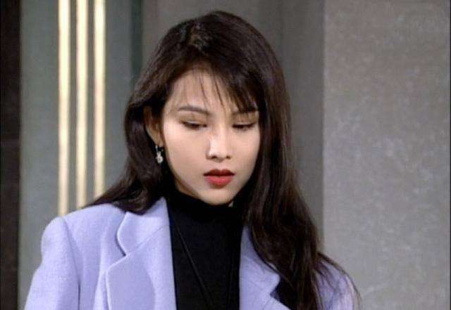 『刘銮雄』刘銮雄“猎艳”绝世美女,蔡少芬年轻巅峰时,比李嘉欣更为惊艳