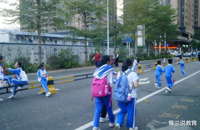 教育部|教育部最新通知：“大中小学”寒假统一提前，家长却“不满意”