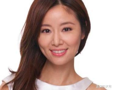 林心如:拍还珠格格时,林心如曾哭着哀求琼瑶,赵薇房间挂着三条男人裤子