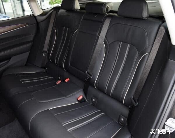 宝马6系@上市连跌7万，配进口2.0T，光看车标就能迷倒一片，却没人赏识