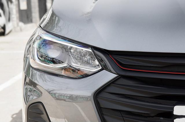 科沃兹|卖“白菜价”合资！低配落地7万，家用省油耐造，月销3000+