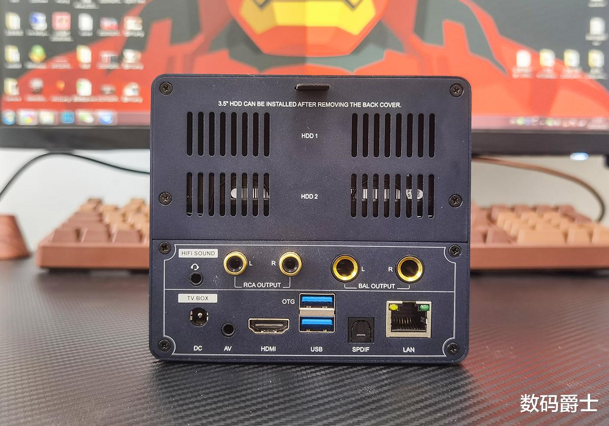 硬盘|4G+64G的电视盒，还能挂载两块16T硬盘：零刻GS-King X体验