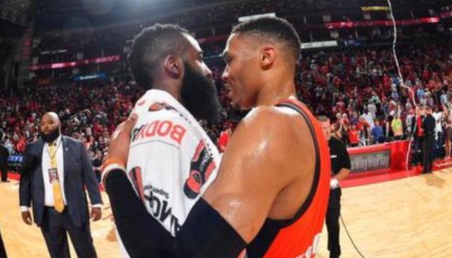 火箭队■25天后开打？季后赛恐二轮游，7800万成垃圾合同，球迷：火箭冠军