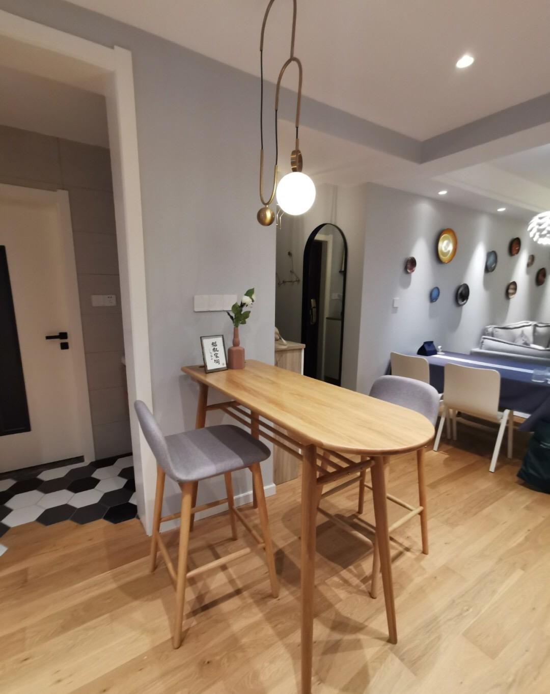 |小夫妻的新房，装成了“原木风”，清爽舒适又简约，真有品位！