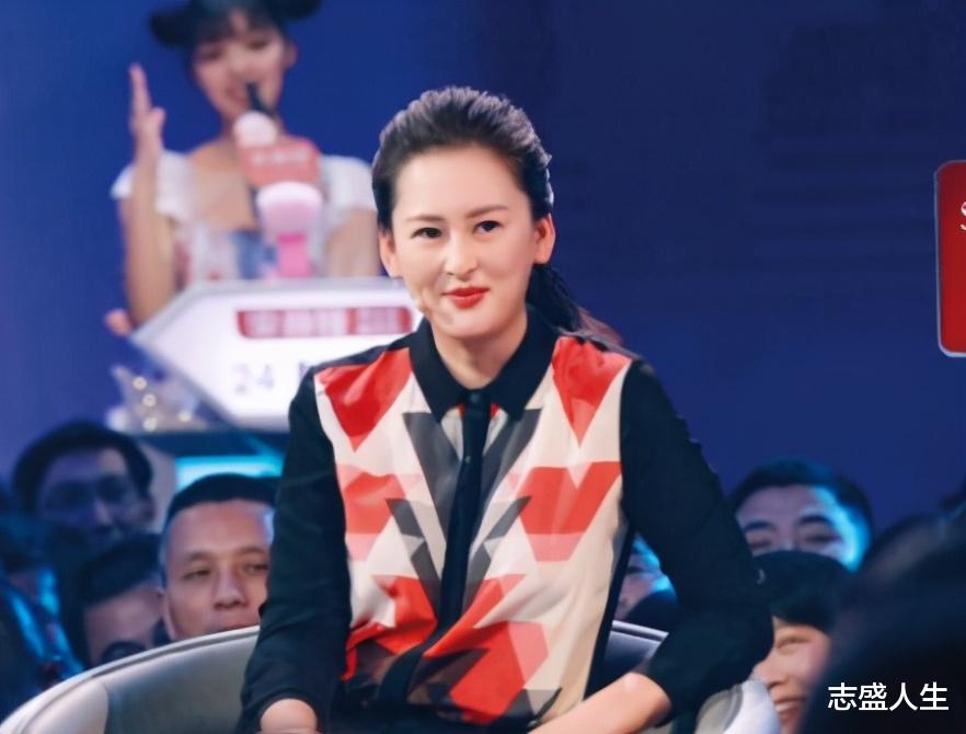 非诚勿扰|《非诚勿扰》情感导师，自己婚姻破裂上台指导别人，网友：您配吗