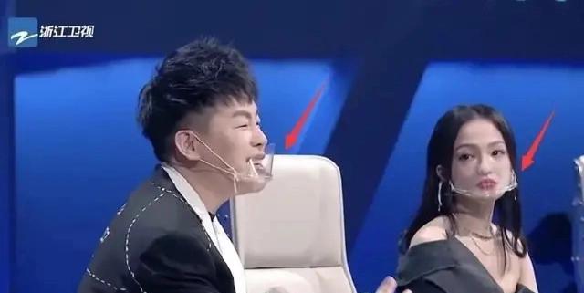 『张韶涵』韩雪张韶涵戴透明口罩开工 某台除了收视率还要不要脸了？