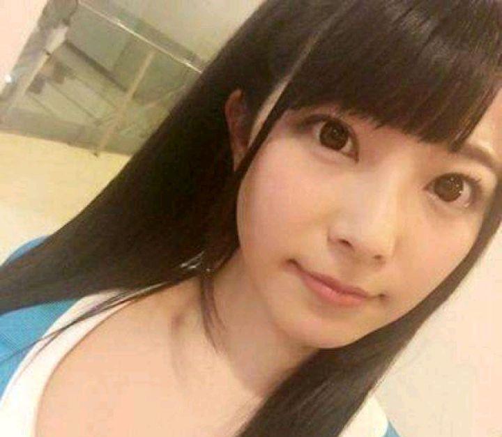 「斗鱼」日本女星上原亚衣官宣入驻斗鱼直播，网友表示开播一分钟就被管封