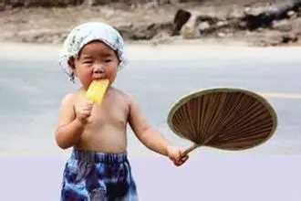 「老照片」90年代农村的一些老照片 哪个让你印象深刻？