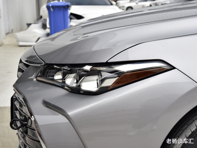 亚洲龙|别总盯本田雅阁!丰田新车长近5米,油耗4.3L+国六,比凯美瑞高级