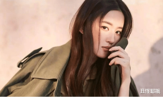 刘亦菲@?刘亦菲被问是哪个国家人？不敢说自己是美国籍，两字回答显高情商