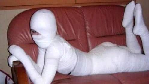 『』三年前用绷带瘦身的姑娘，现在变成啥样了？看完有点不相信！