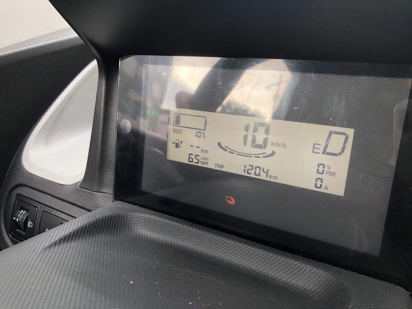 五菱宏光|满电到趴窝，实测五菱宏光MINI EV续航里程“虚标”