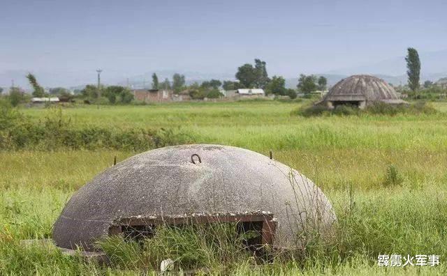阿尔巴尼亚：被援助了20多年，一撤资就抹黑东方的白眼狼，现在过得怎么样？