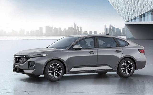 丰田卡罗拉|想买车的不要急，这2款家轿车颜值超高，最低5.98万起售