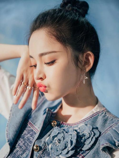 「补水」“黑黄皮”的女生,每天坚持做好4件事,让你夏天白到发光