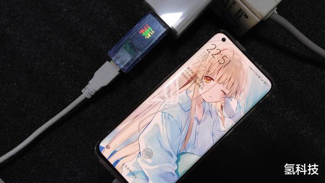 Google|22.5W！紫米无线充USB-C移动电源体验：同时支持3设备充电