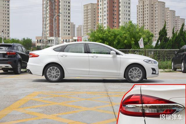 蒙迪欧■买速腾的难受了！曾与A4齐名，现一路跌至14万，气场不输迈腾