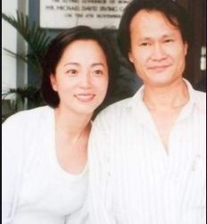 明星|林正英为何死后葬在美国?