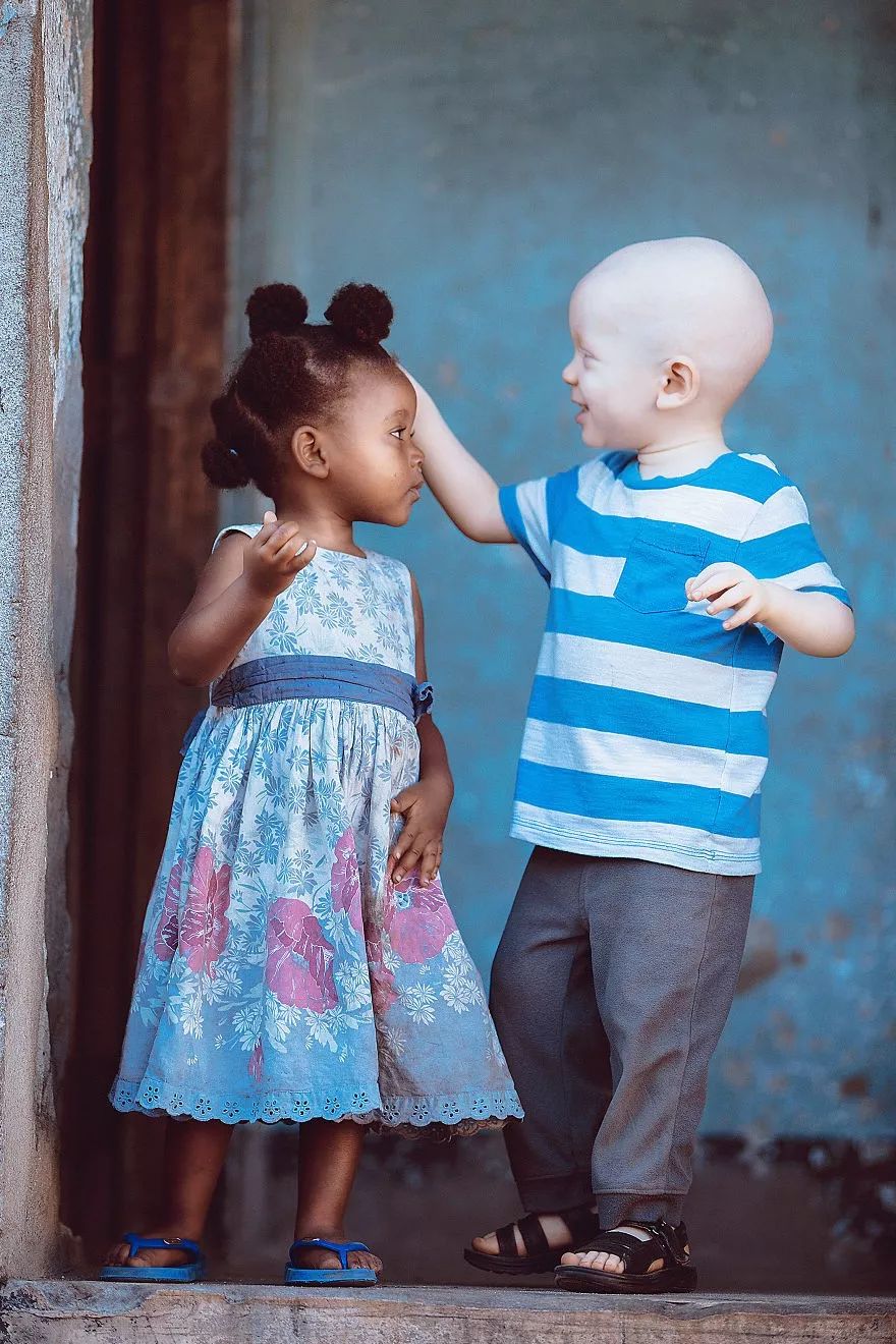 每天阅读|史上最催泪的30张照片，你能坚持到第几张