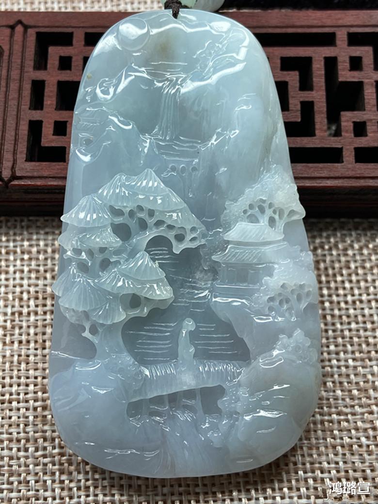 翡翠|翡翠为啥不被“年轻人”看好？不是因为钱！而是这件事的缺失！