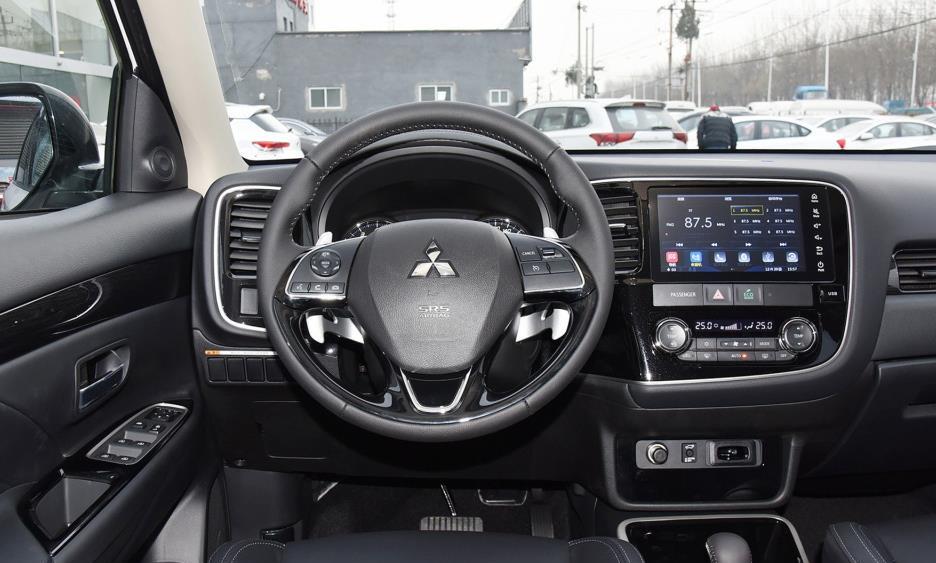 日产逍客|开过Jeep指南者,2个月后再开三菱欧蓝德,车主想说句实在话