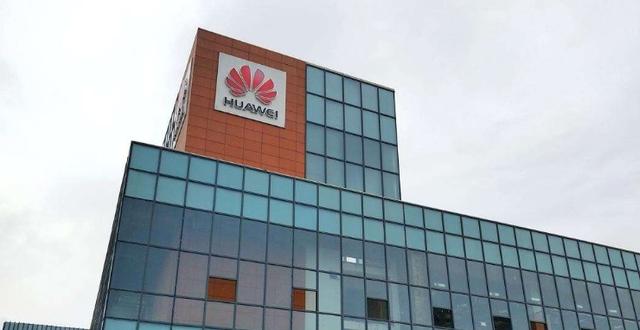 「华为」情况有变？上海微电子突然宣布，中芯国际迎来喜讯，华为稳了