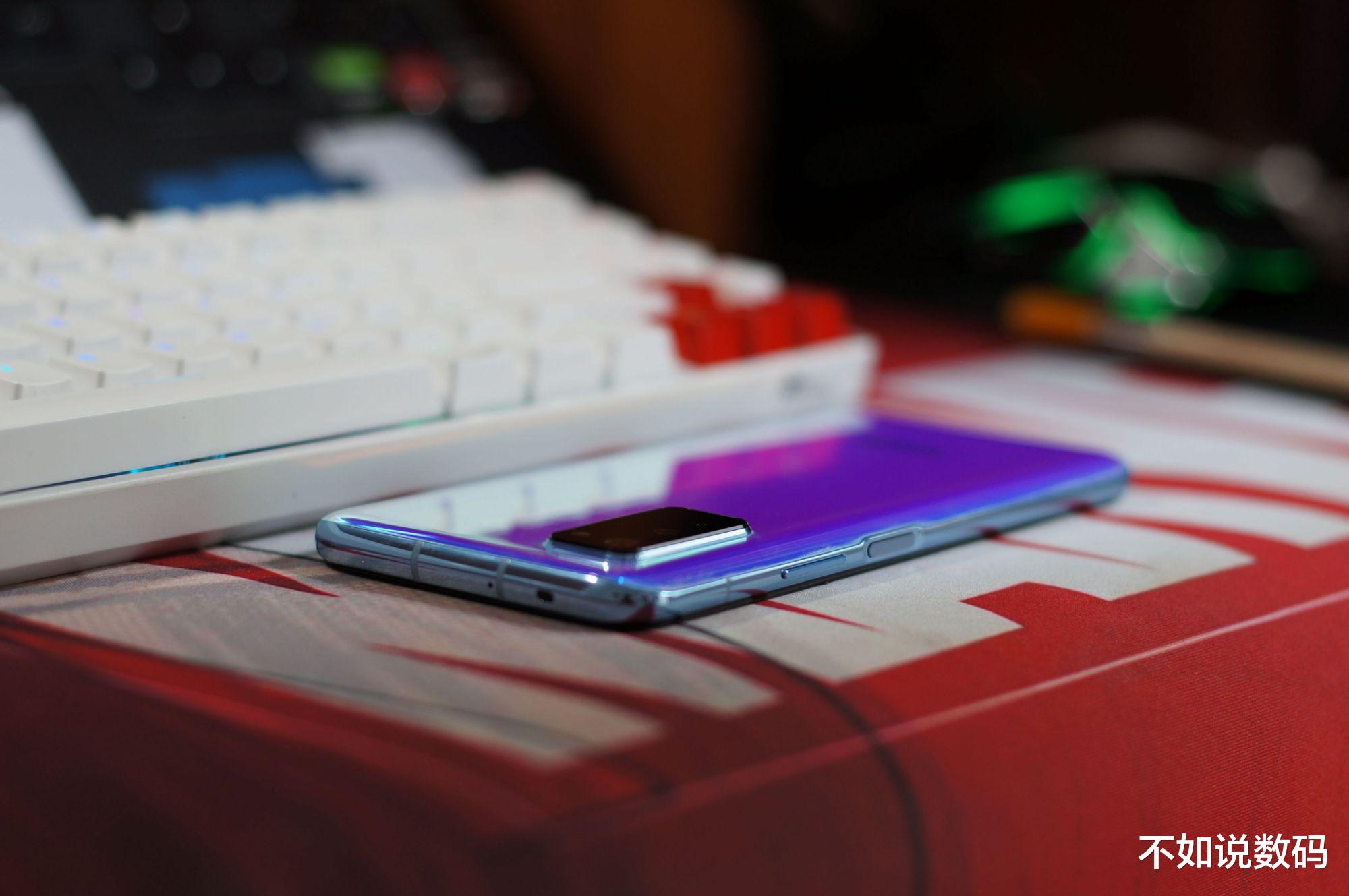 华为荣耀|最便宜的麒麟990处理器手机,40W+光学防抖,荣耀V30诚意满满!