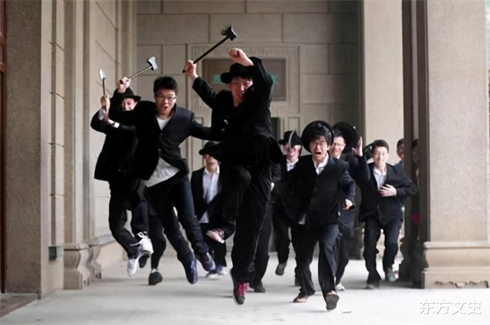 王亚樵|上海滩真正的老大哥,杜月笙见他都绕道走,日本人称他为人间魔鬼