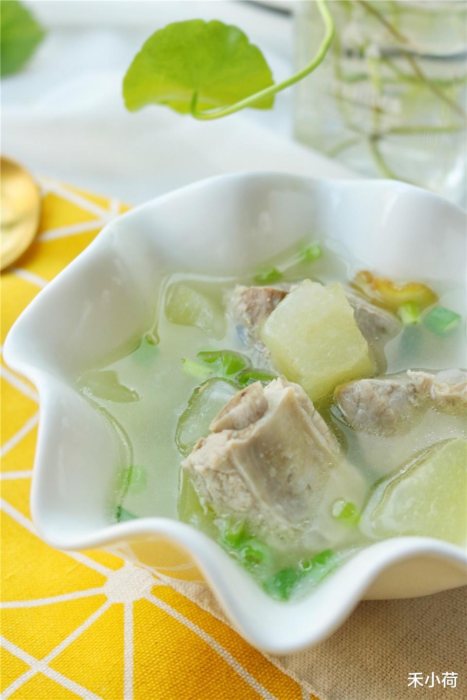 冬瓜|天热多喝这碗汤，祛湿解暑，不放一滴油，女儿连喝两碗