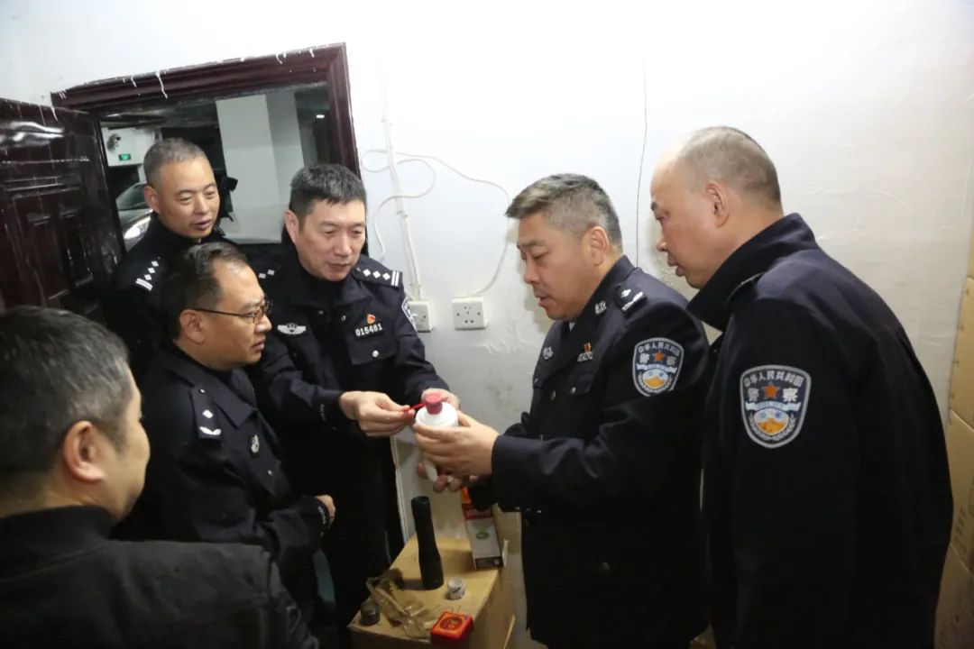 杭州公安|杭州警方破特大产销假烟酒案，涉案逾3000余万元！