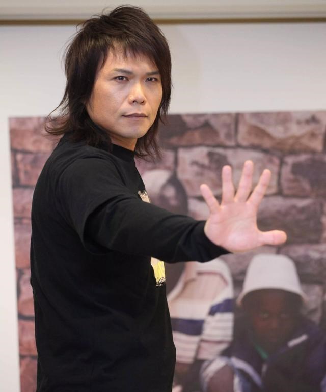 演唱会|伍佰演唱会座无虚席，一票难求！在演唱会中他每首歌只能唱个开头