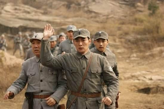 【江腾蛟】气跑许世友的江腾蛟有多猛？曾用手抠出腹部子弹，后被毛主席免职