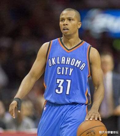 [斯蒂芬·马布里]确诊阳性 昏迷抢救31天去世 马布里又迎噩耗 连失两位亲人啊