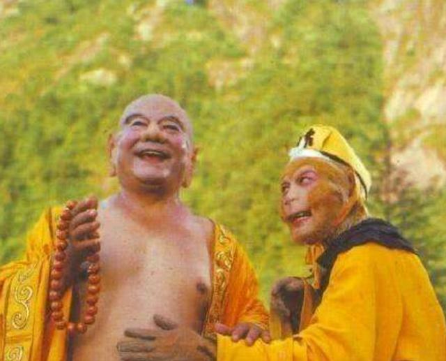 墨语笙歌|那位外貌神似弥勒佛的小伙,被富婆看上带回家“供养”,结局咋样