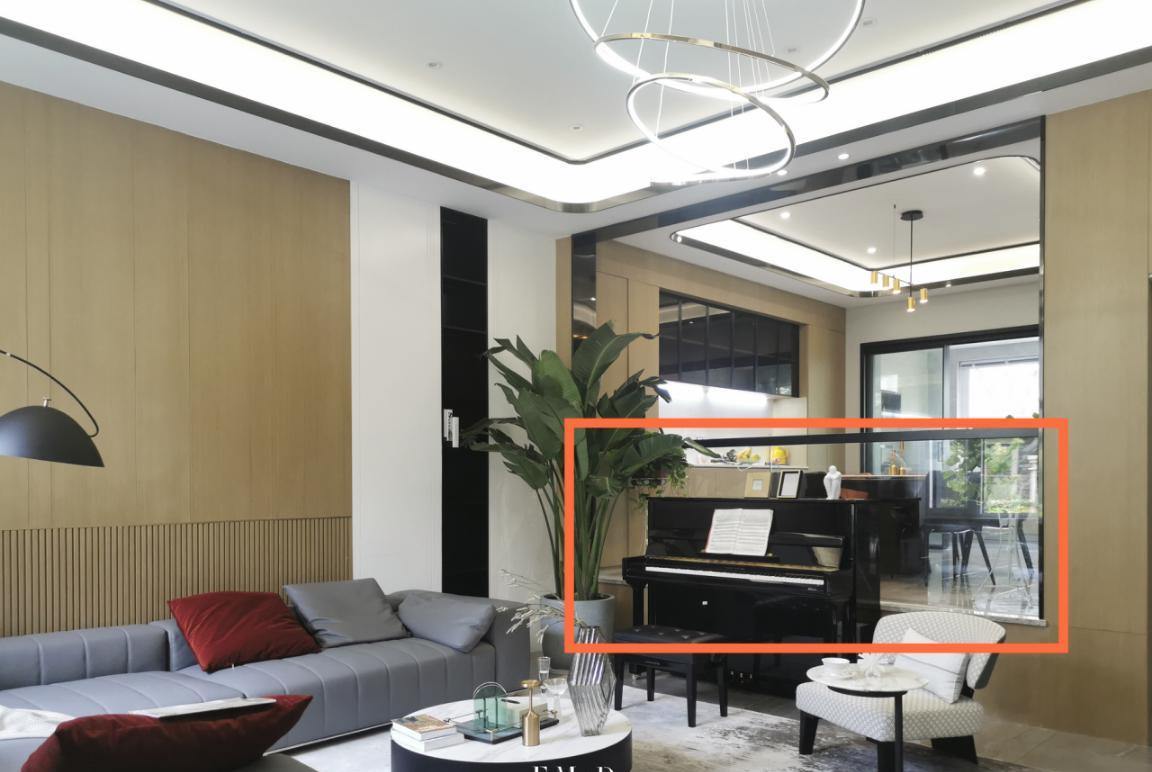 |错层50公分业主不满意，要找人水泥浇平，师傅：楼板塌了别怪我