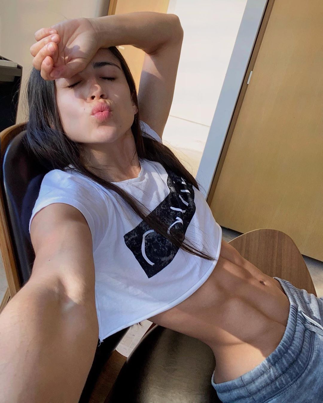 |六大跑步黄金热身动作，别再瞎跑的膝盖痛了