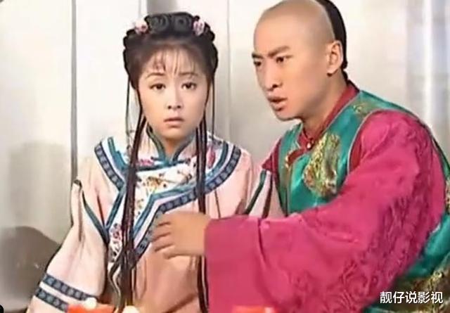 紫薇|还珠格格:同样是瞎眼,老版紫薇是真瞎,新版紫薇一看就是装的