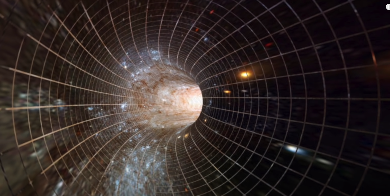 『UFO』12年前一位未来的穿越者，解答了很多疑题！如今都被一一验证！