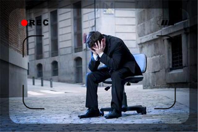 「自媒体」57岁男人负债200多万，怎么做才能把债务早日还清呢？三条途径