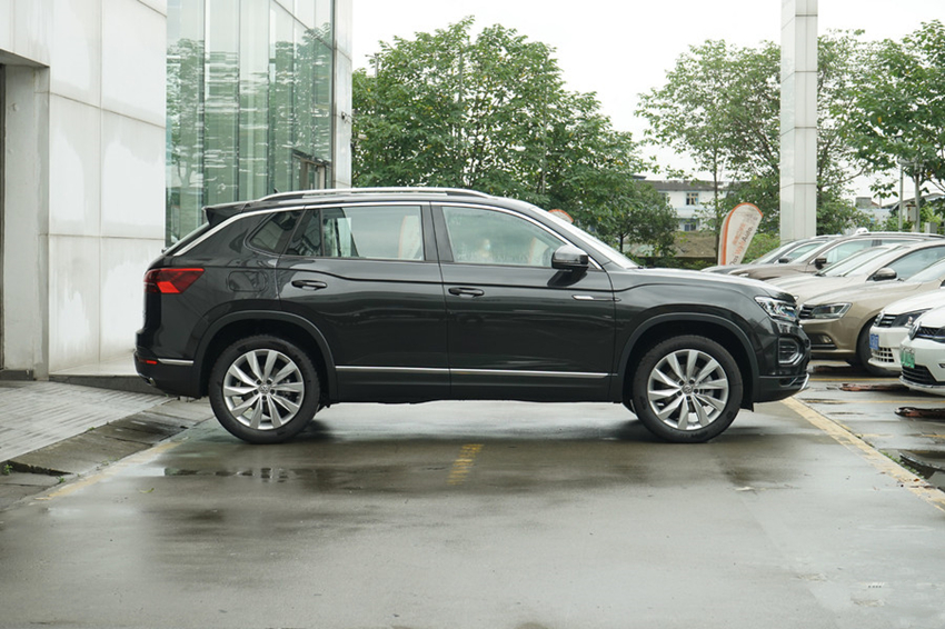 大众汽车|卖“白菜价”的德系！从18.69万下探到14.89万，迟早逼死CRV