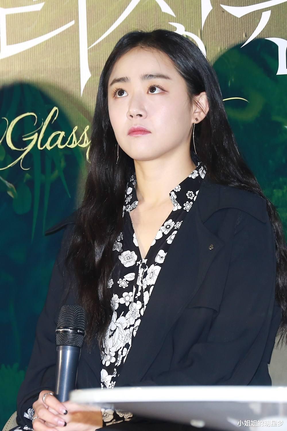 文瑾莹|最惨童星文瑾莹：13岁火遍全亚洲，因渣男抛弃疾病缠身！