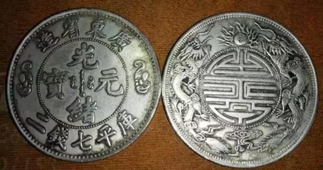 银元▲触目惊心：不少“老银元”就是这样造出来的