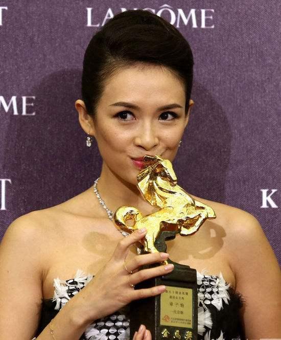 电影▲周冬雨的双料影后是否意味着,她如今的地位可以吊打90后所有小花