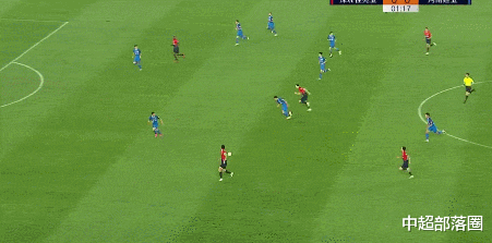 佳兆业|继傅明后，中超又一主裁引争议！直接出红牌，不看VAR就罚下球员