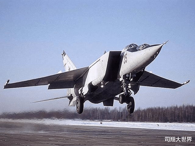 『苏-30』歼16进驻高原机场后，印军苏30全面败北，飞行员感慨此前从未发生