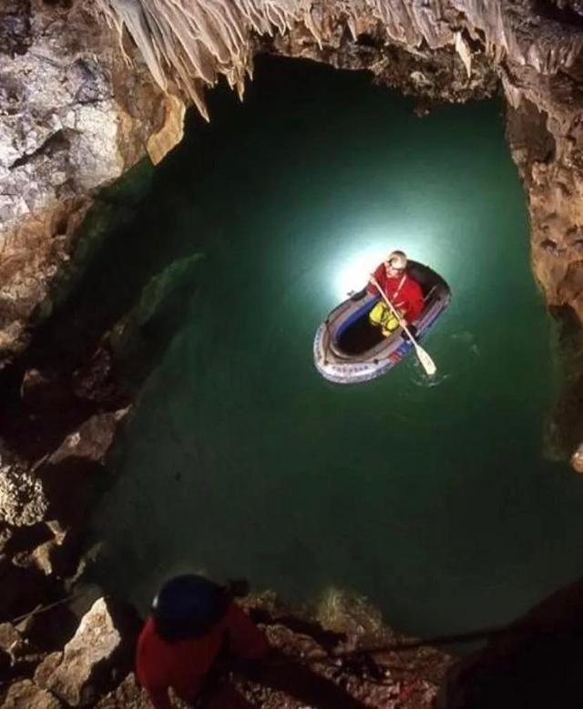 八达岭长城|神秘地下湖、多彩水世界
