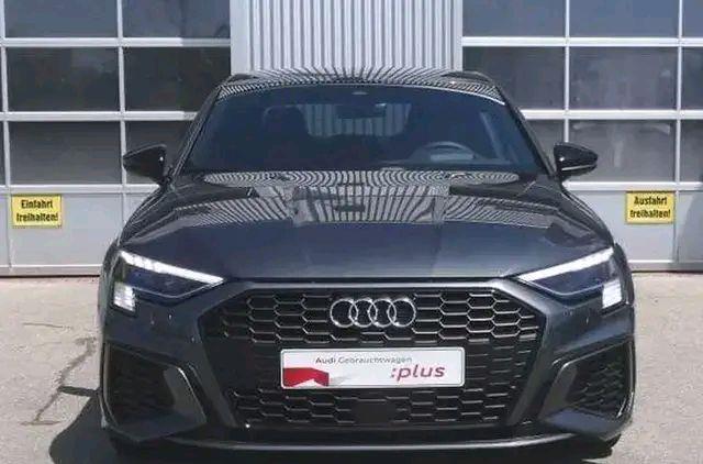 奥迪A3|全新奥迪A3L实拍，尺寸更长，售价20万起，还看啥1系、A级？