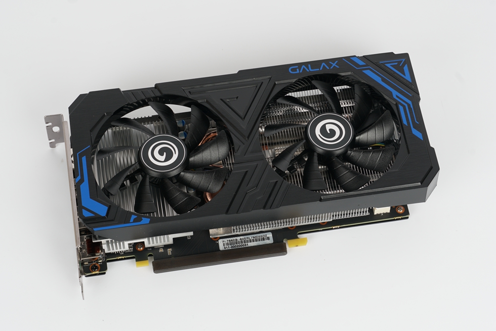 「机箱」5200元给兄弟配一台电脑,有人说我赚了1000多